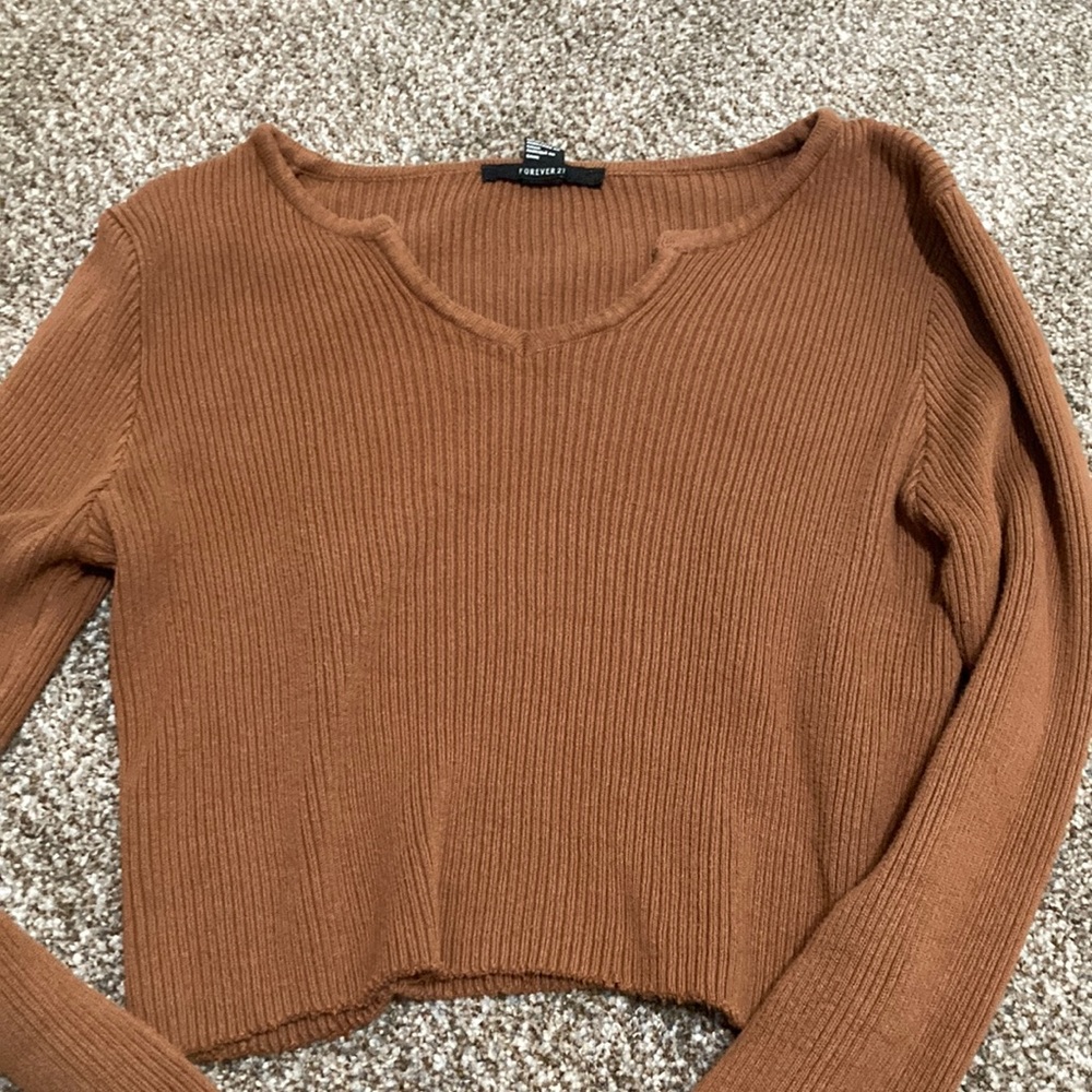 Forever 21 brown long sleeve cropped medium